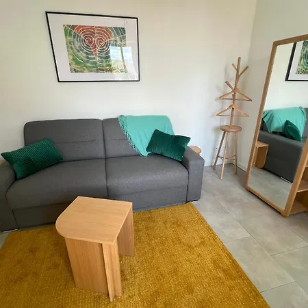 Anne - Cosy En Coeur De * Ajaccio (Corsica)