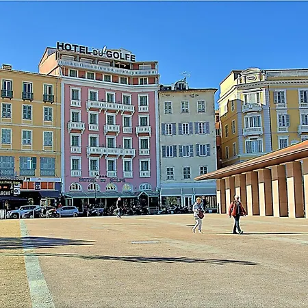 Anne - Cosy En Coeur De